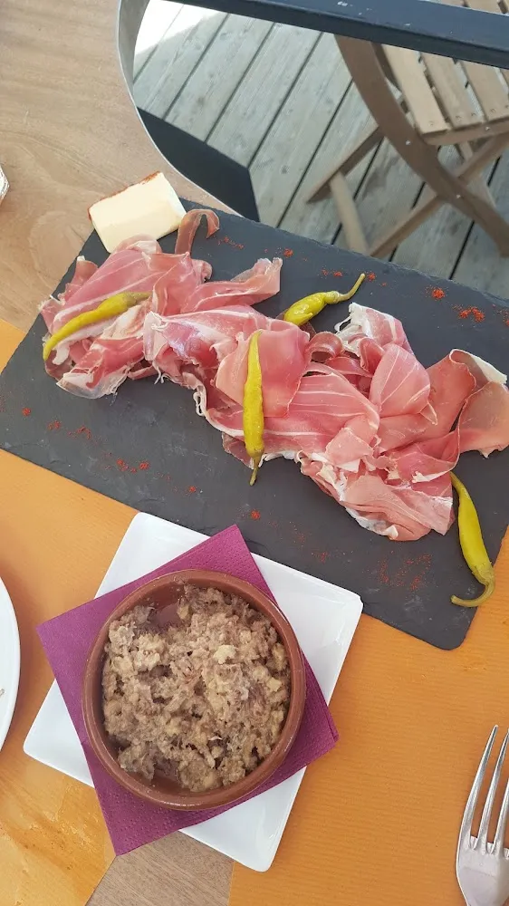 Rillettes Au Foie Gras Et Jambon de Serrano